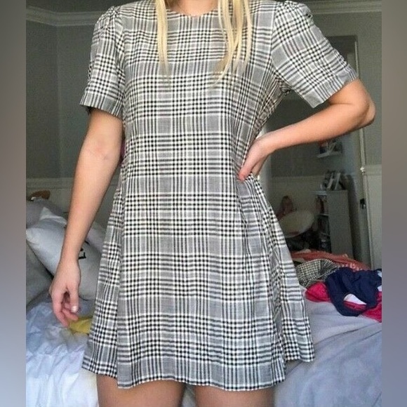 Zara Black and White Dress - Picture 2 of 8